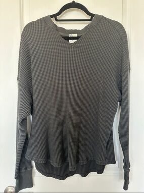 aerie Gray Waffle-Knit V-Notch Crew Sweater